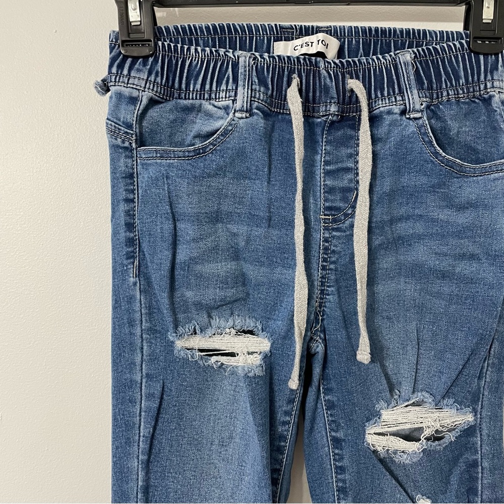 Khaliah - C’est Toi Distressed Shoelace Cinch Jogger Jeans